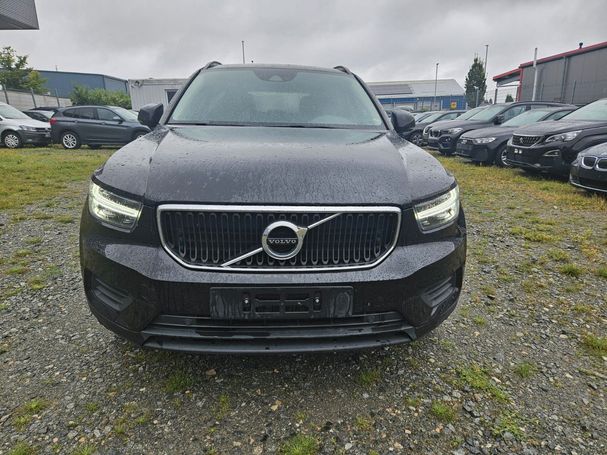 Volvo XC40 110 kW image number 3