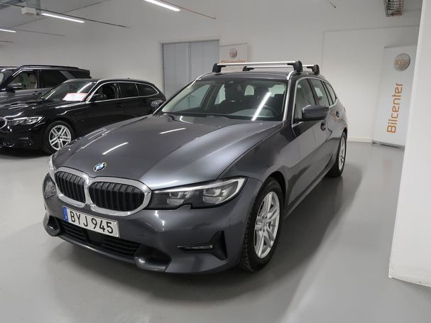 BMW 320d Touring xDrive 140 kW image number 8