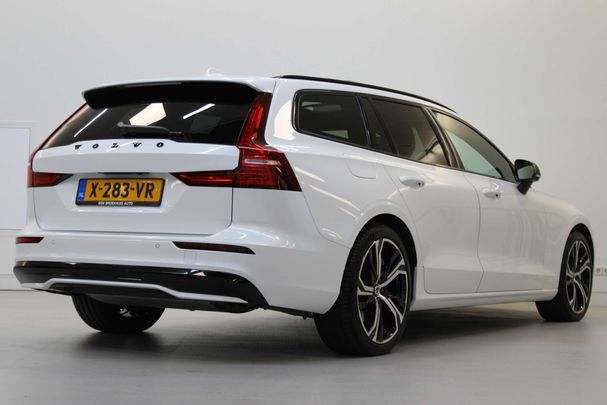 Volvo V60 T6 AWD Plus 257 kW image number 2