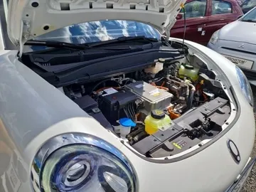 Car image 33