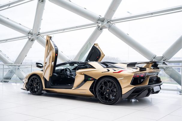 Lamborghini Aventador Roadster SVJ 566 kW image number 26