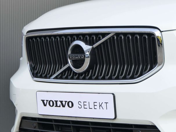 Volvo XC40 T2 95 kW image number 23