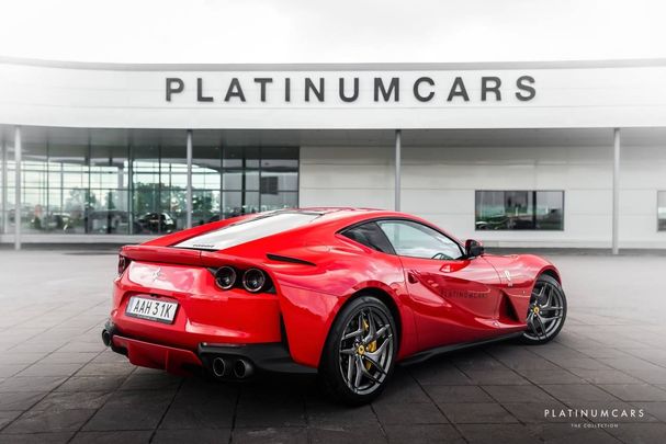 Ferrari 812 Superfast 588 kW image number 2