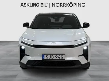 Car image 2