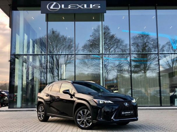 Lexus UX 135 kW image number 1