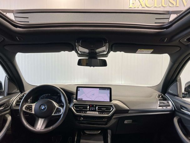 BMW iX3 210 kW image number 18