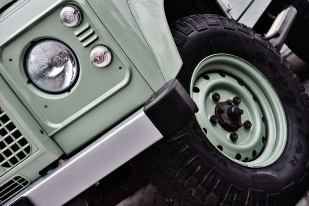 Land Rover Defender 90 90 kW image number 7