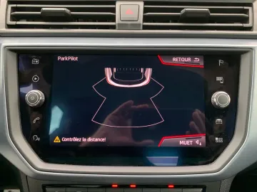 Car image 33