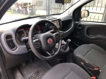 Car image 10