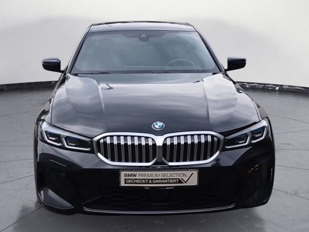 BMW 330i 180 kW image number 7