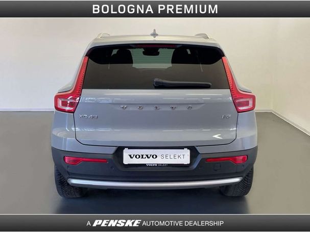 Volvo XC40 B3 Core 120 kW image number 7