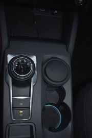 Car image 32