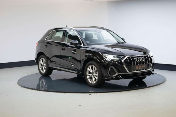 Audi Q3 45 TFSIe S-line 180 kW image number 1