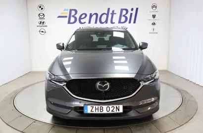 Car image 5
