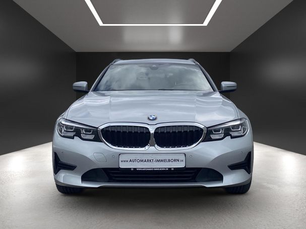 BMW 330 Touring Advantage 185 kW image number 2