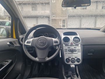 Car image 11