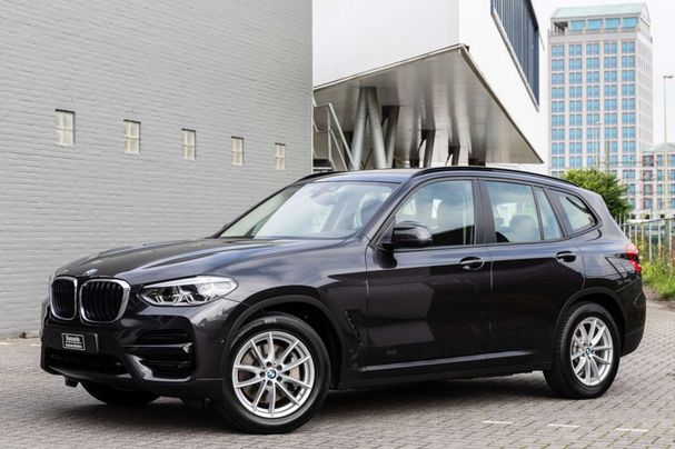 BMW X3 xDrive 185 kW image number 9