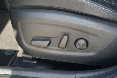 Car image 41