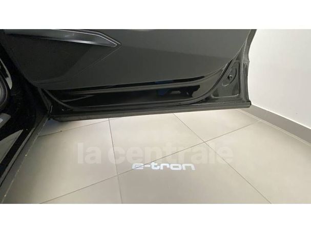 Audi e-tron 55 quattro S-line Sportback 300 kW image number 34