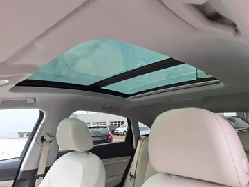 Car image 39