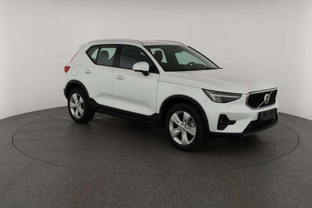 Volvo XC40 B3 Core 120 kW image number 22