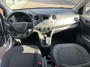 Car image 10