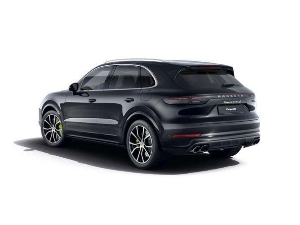 Porsche Cayenne Turbo S E-Hybrid 500 kW image number 2