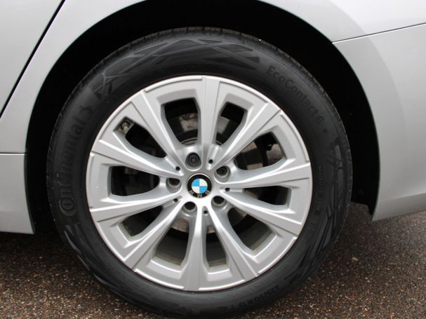 BMW 320d Touring Advantage xDrive 140 kW image number 5