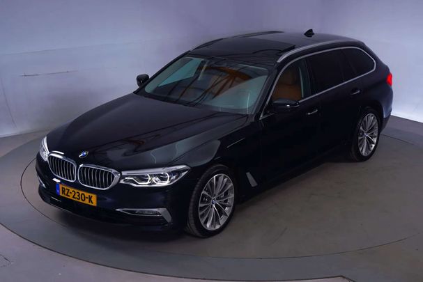 BMW 540i Touring xDrive 250 kW image number 15