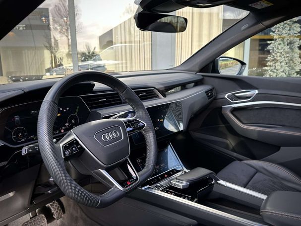 Audi e-tron 50 quattro Sportback 230 kW image number 20