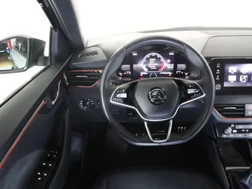 Car image 24