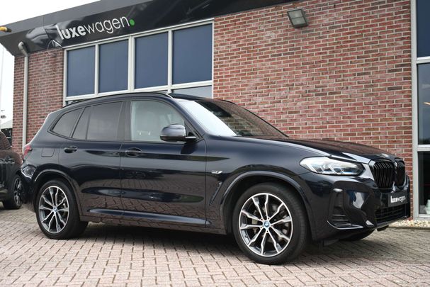 BMW X3 xDrive30e 215 kW image number 2