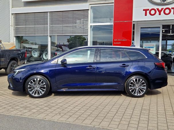 Toyota Corolla 1.8 Hybrid Touring Sports 103 kW image number 4