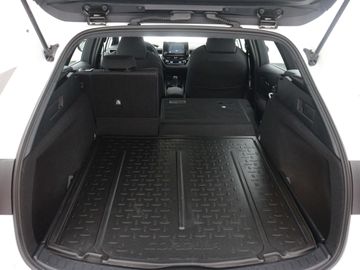 Car image 36