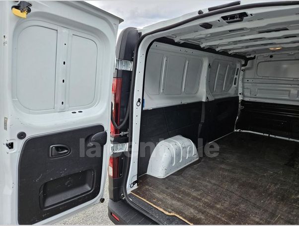 Renault Trafic DCi 120 L2H1 88 kW image number 11