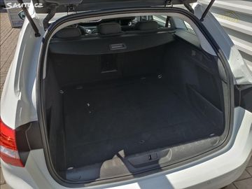 Car image 36