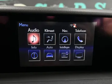 Car image 46