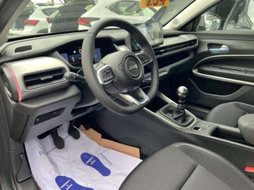 Car image 14