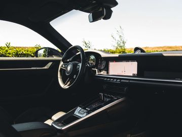 Car image 37