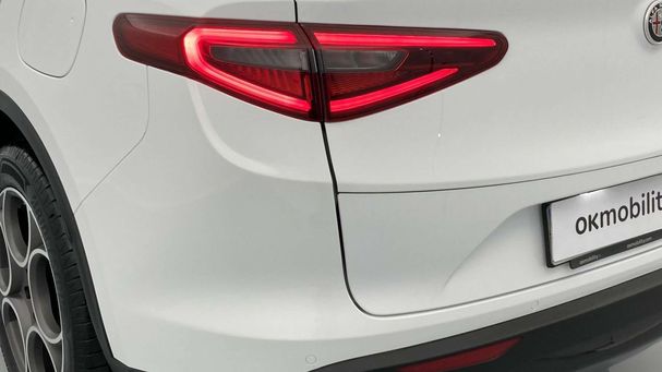 Alfa Romeo Stelvio 2.2 118 kW image number 17