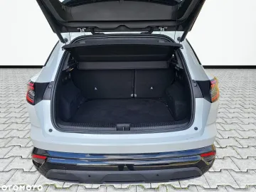 Car image 38