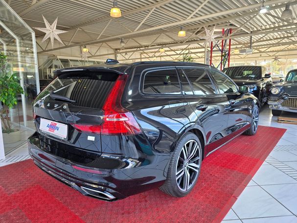 Volvo V60 R Design AWD Recharge 251 kW image number 4