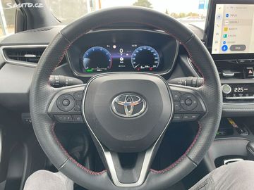 Car image 16