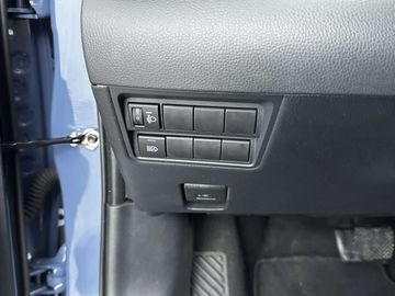 Car image 31