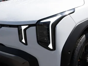 Car image 31