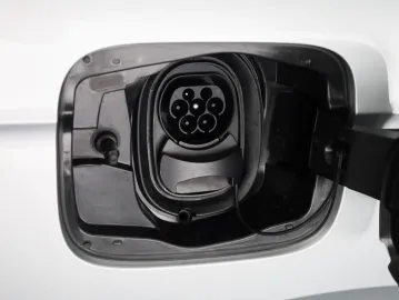 Car image 38