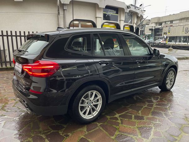 BMW X3 xDrive20d Advantage 140 kW image number 3