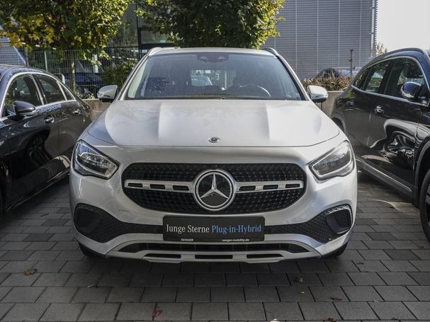 Mercedes-Benz GLA 250 e 160 kW image number 2