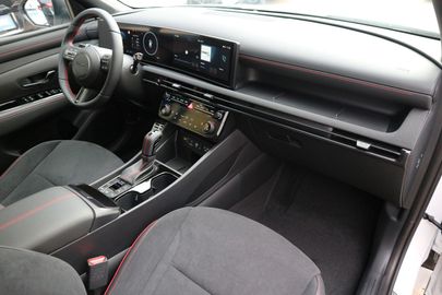 Car image 23