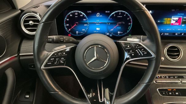 Mercedes-Benz E 300 de T 225 kW image number 7